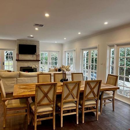 Sunnyside Luxurious 4Br Art Villa, Fireplace, Village 2Mins ウェントワース・フォールズ エクステリア 写真